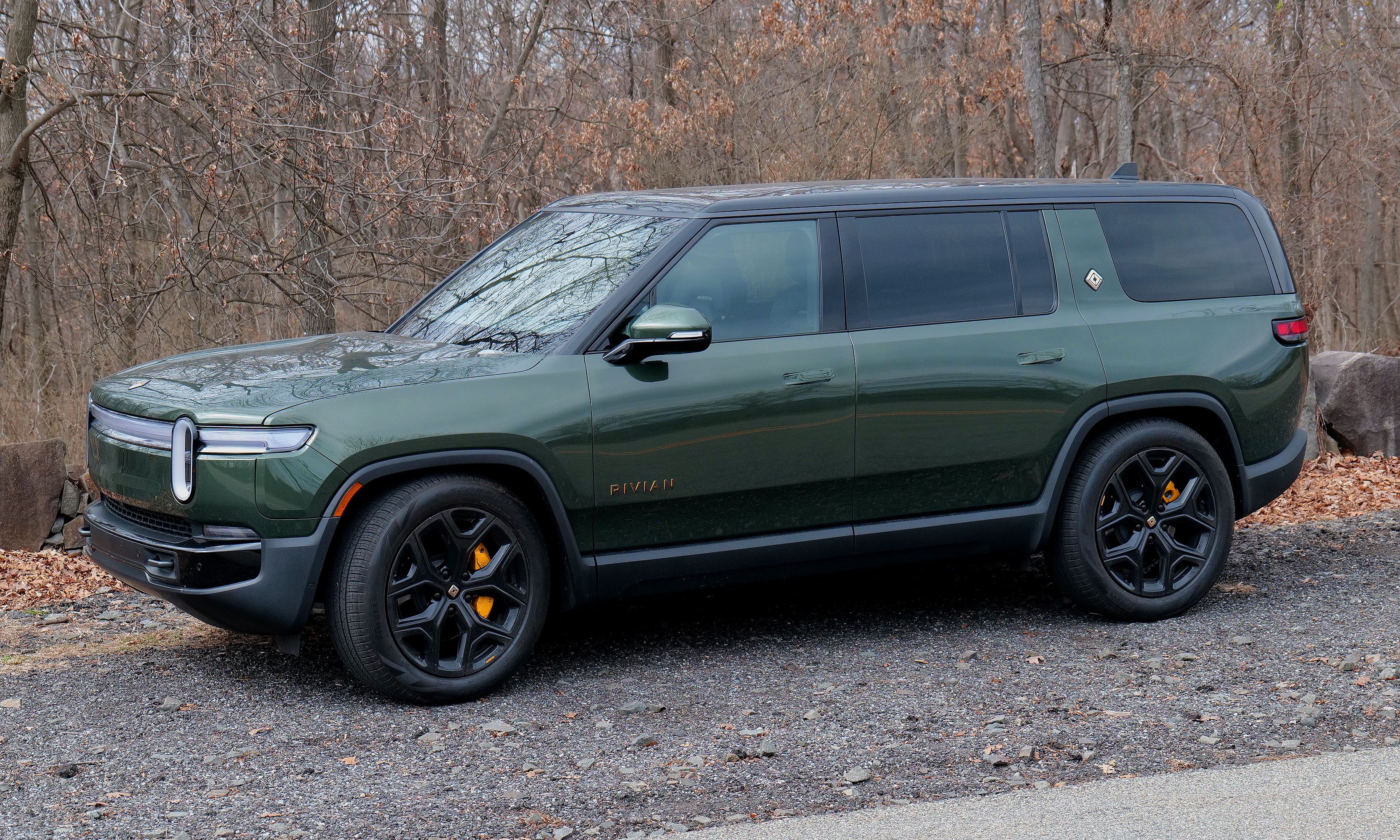 A side view of the Rivian R1S EV SUV