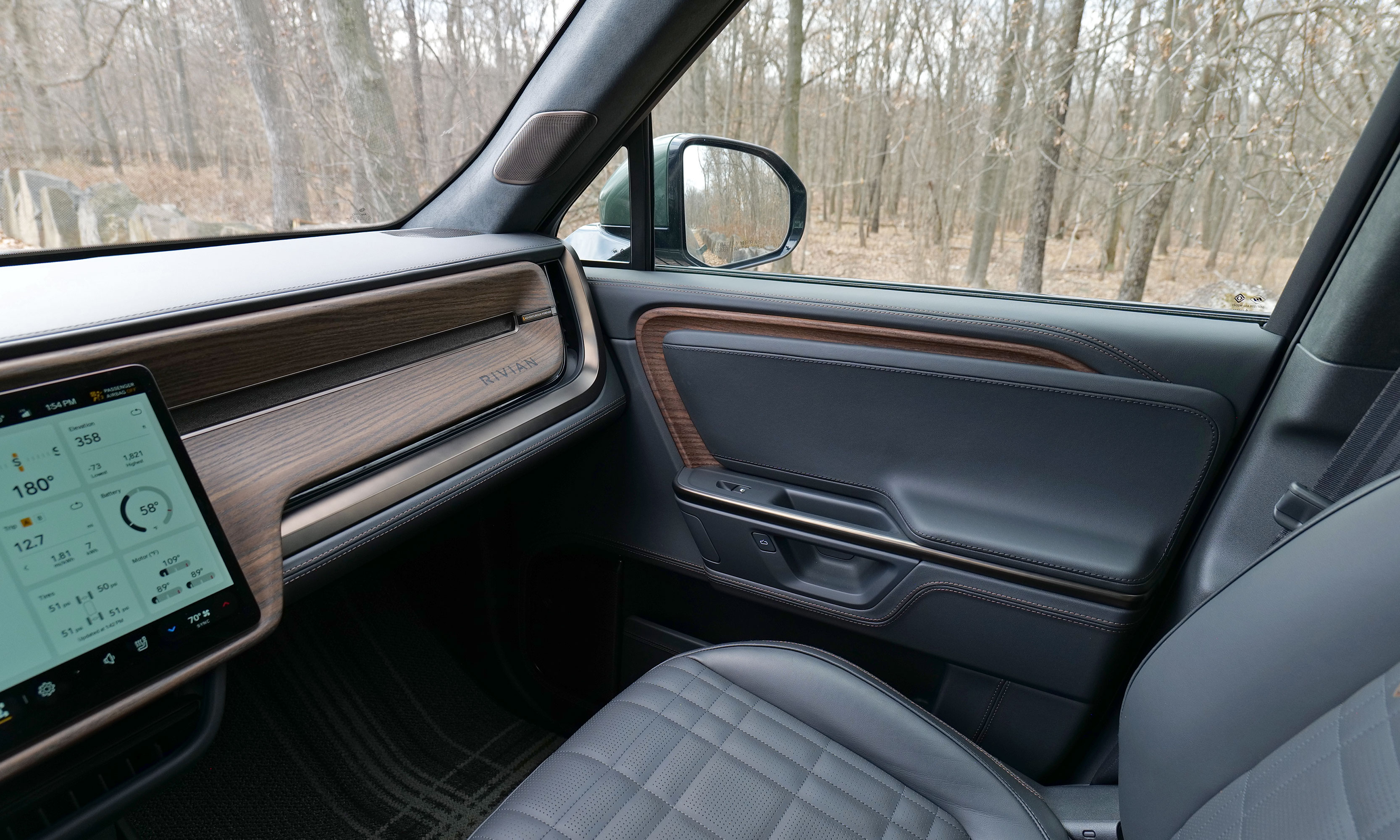 The Black Mountain and Brown Ash trim on the Rivian R1S. 