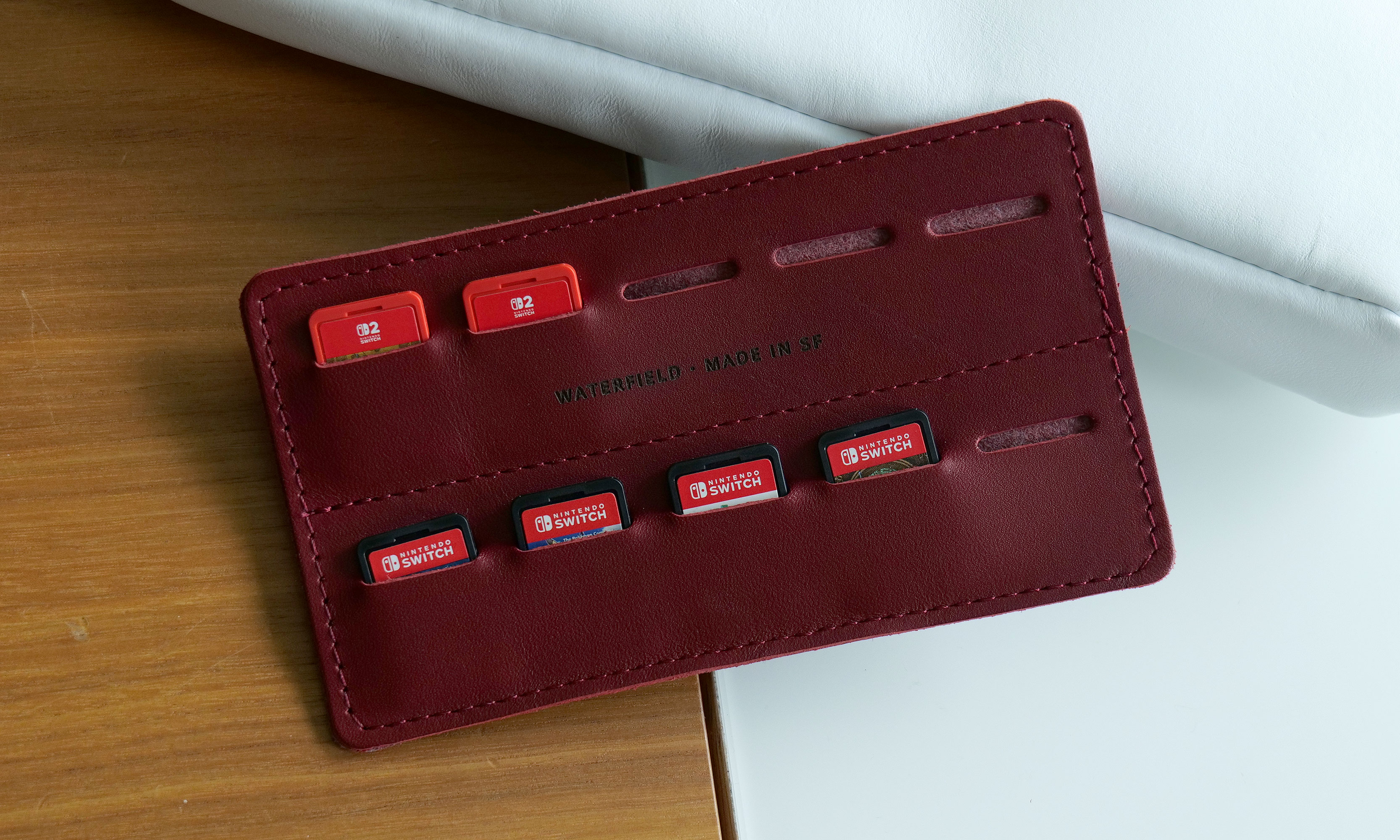 Waterfield's card holder for the Switch and Switch 2. Sadly, it does not come included and is an optional extra. 