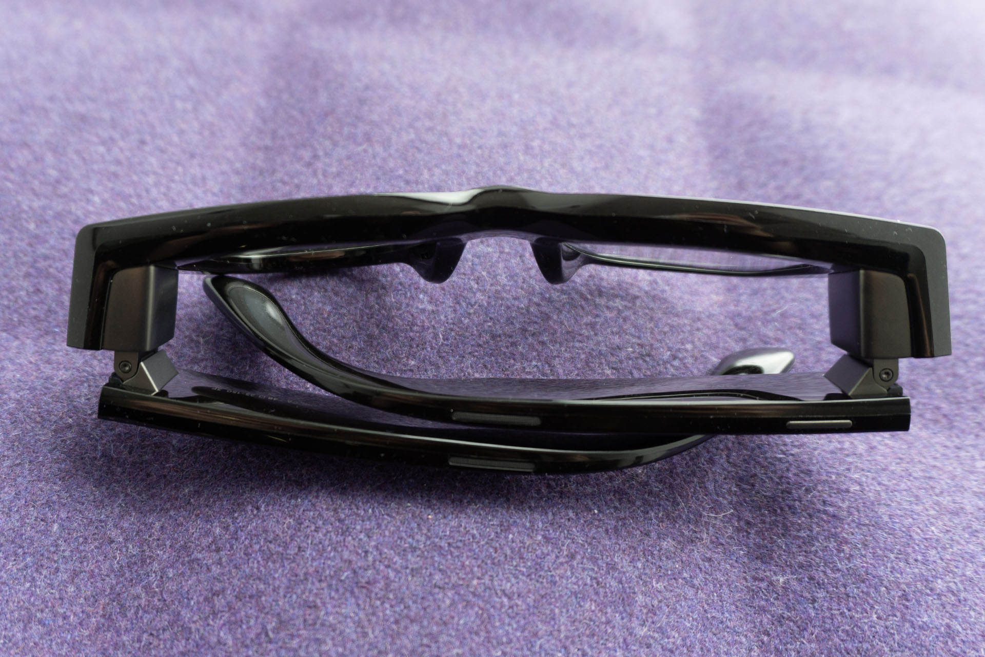 The neural band allows you to snap photos without touching the capture button or using a voice command.