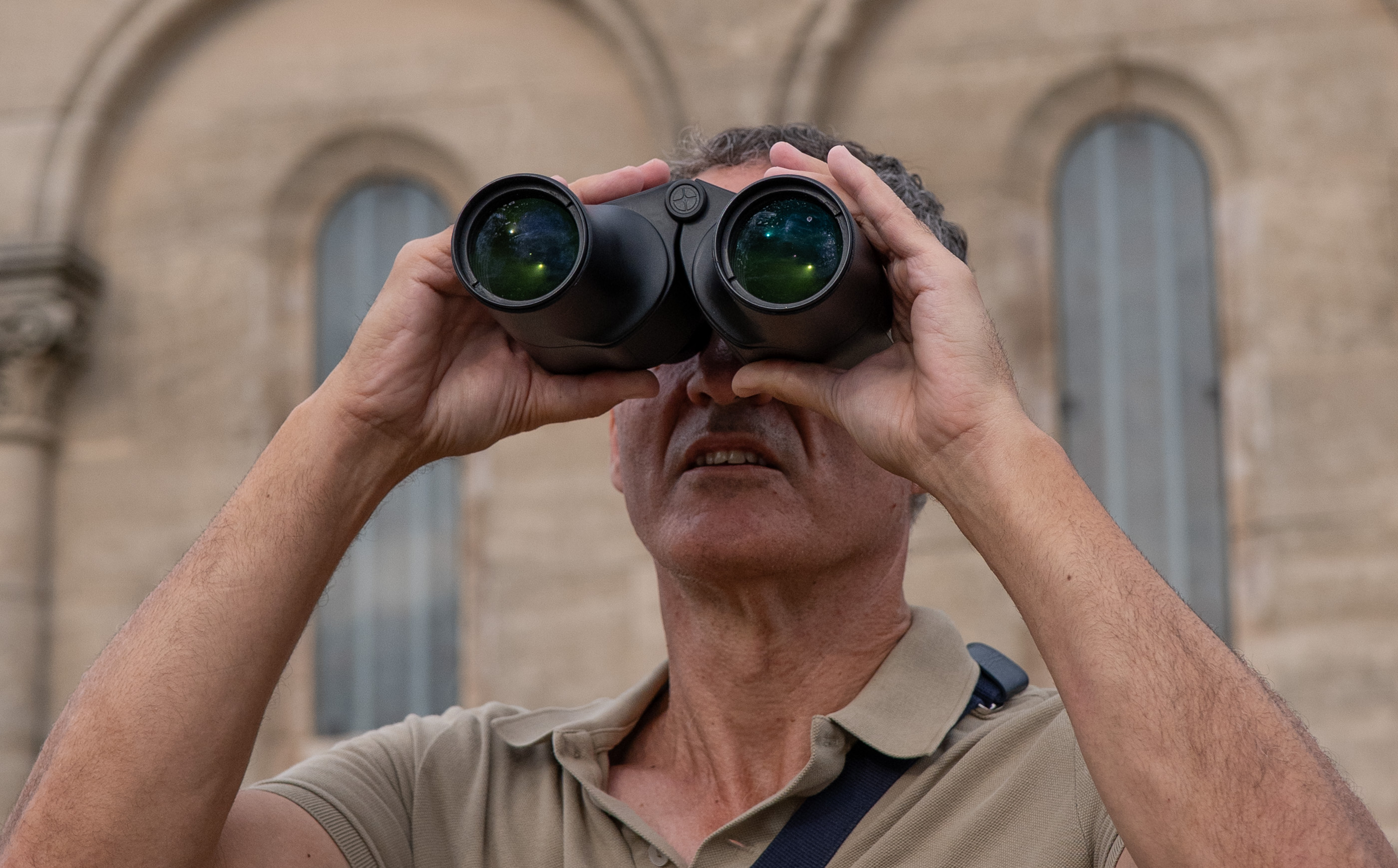 Unistellar Envision smart binoculars