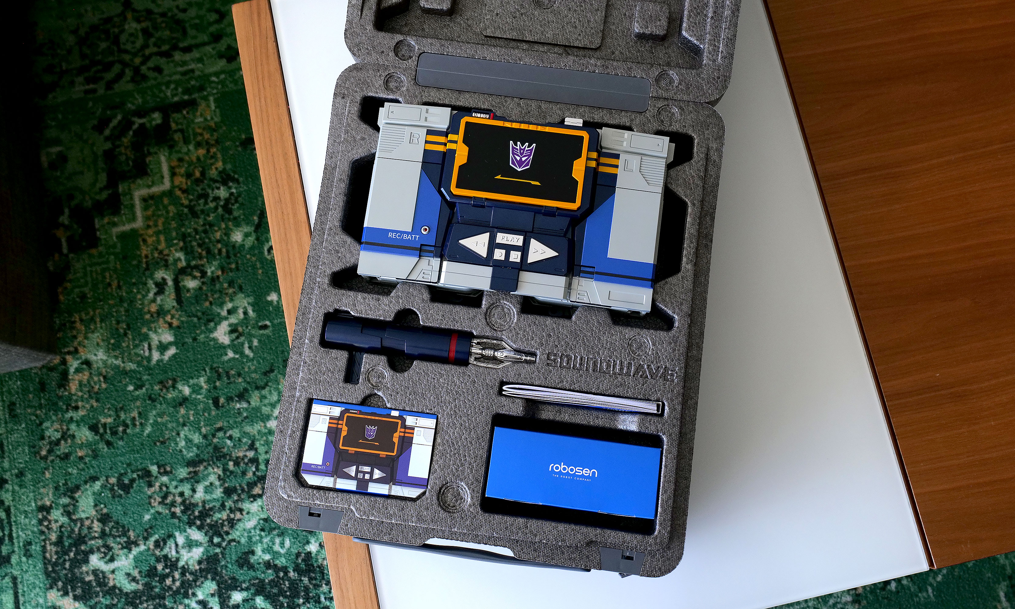 soundwave-box_0504.jpg