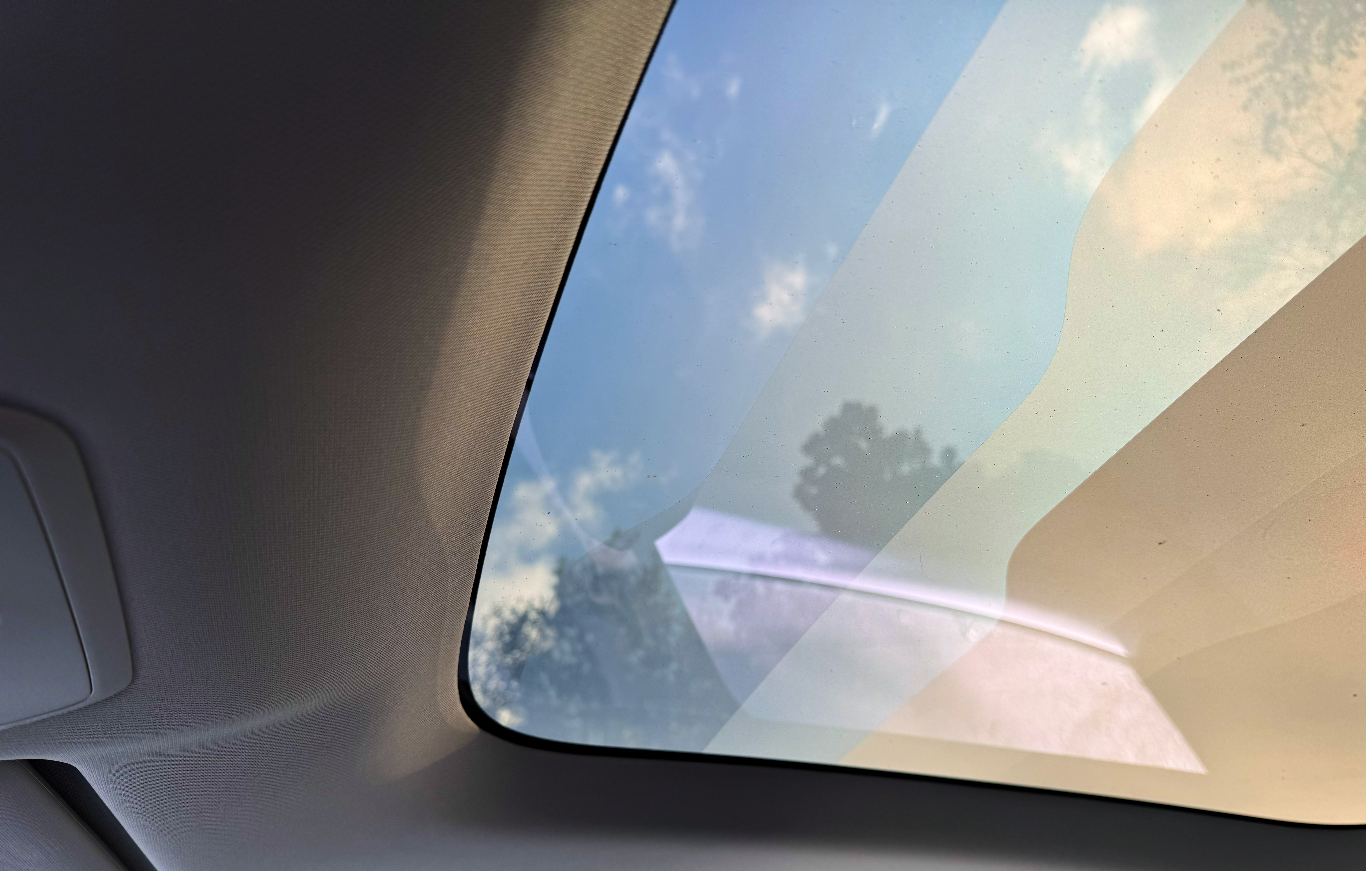 Here the sunroof is partially shaded.