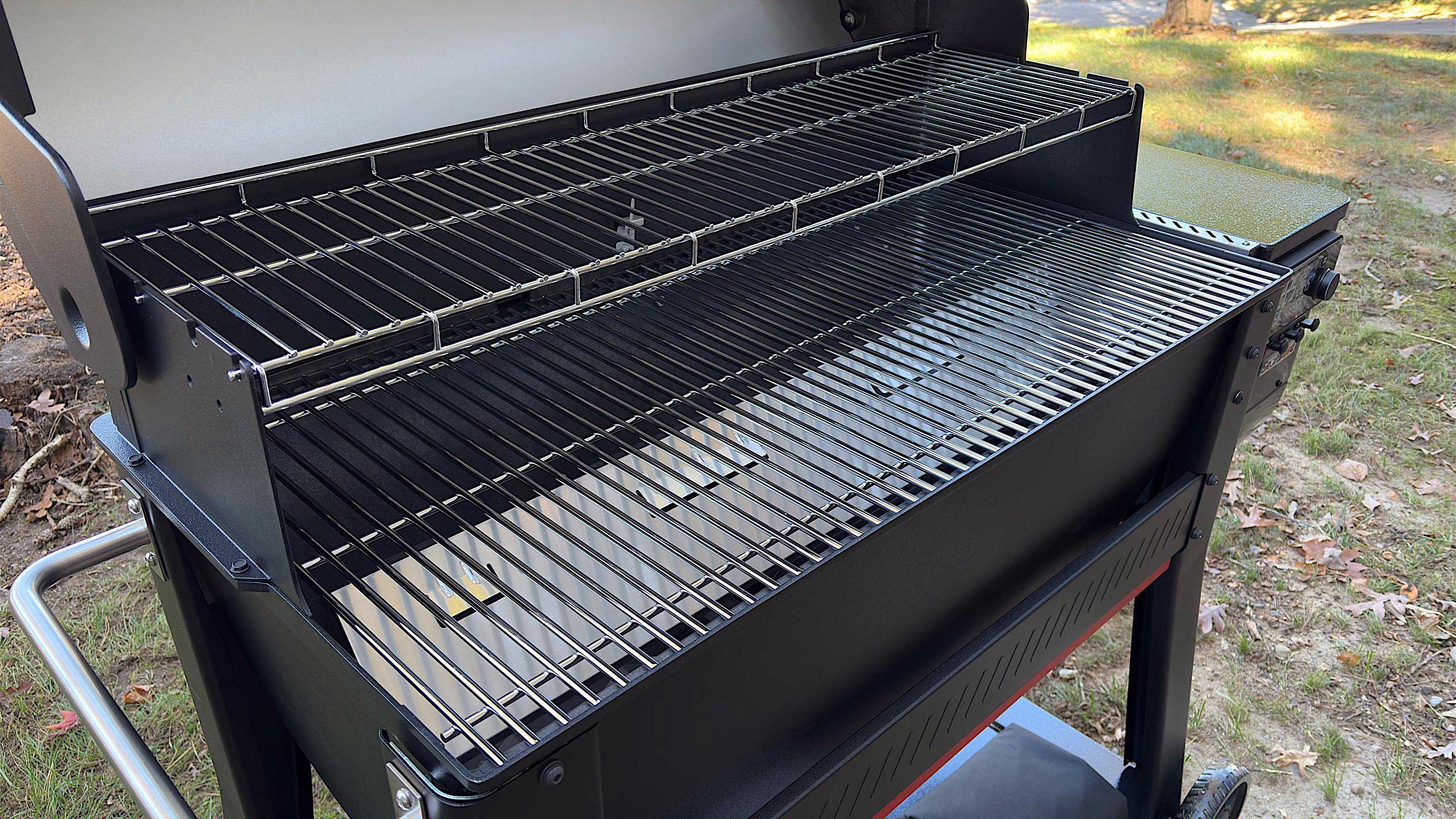 Weber redesigned the inside of the Searwood too.