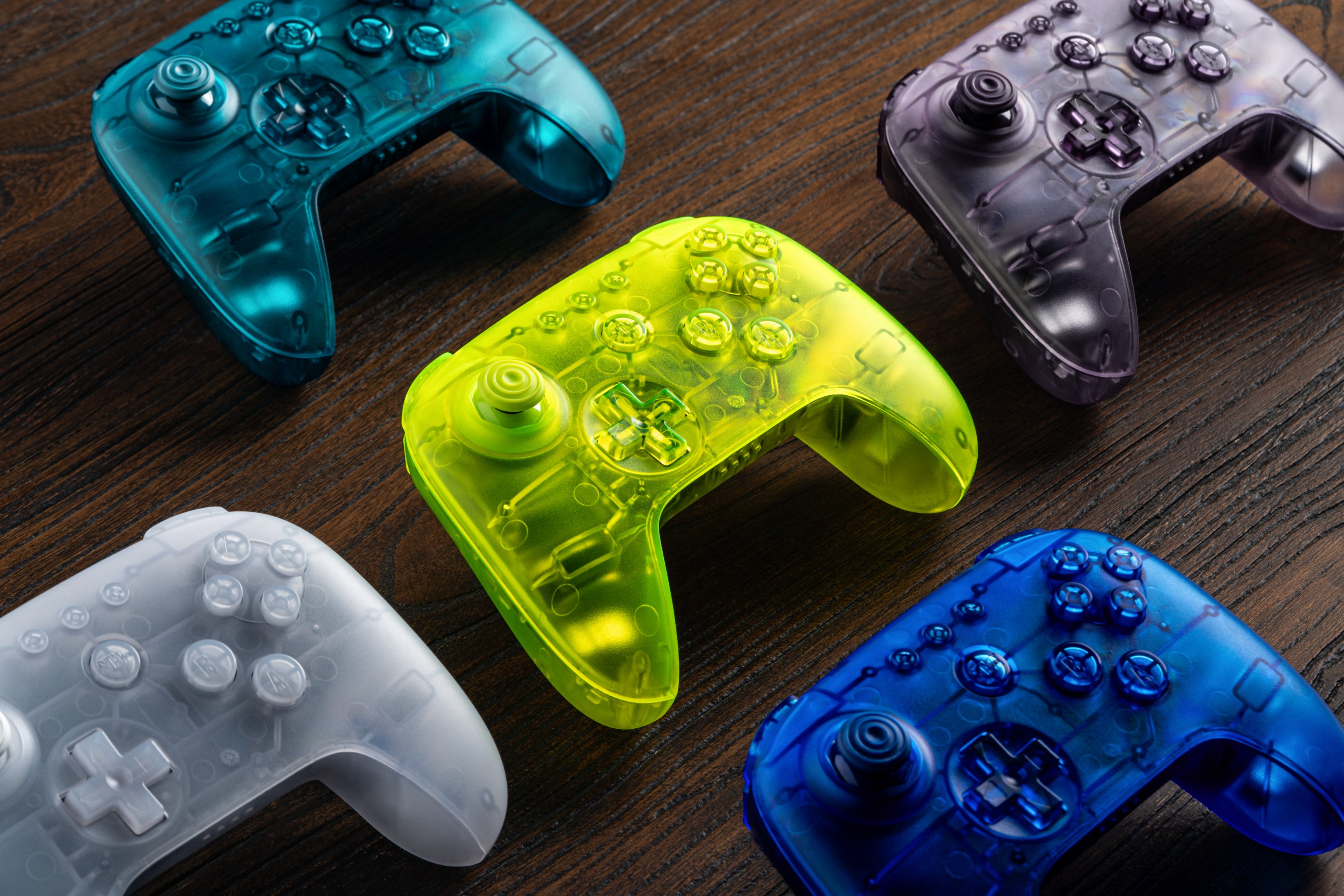 Analogue and 8BitDo worked together to create color-matched controllers for the 3D Prototype version.