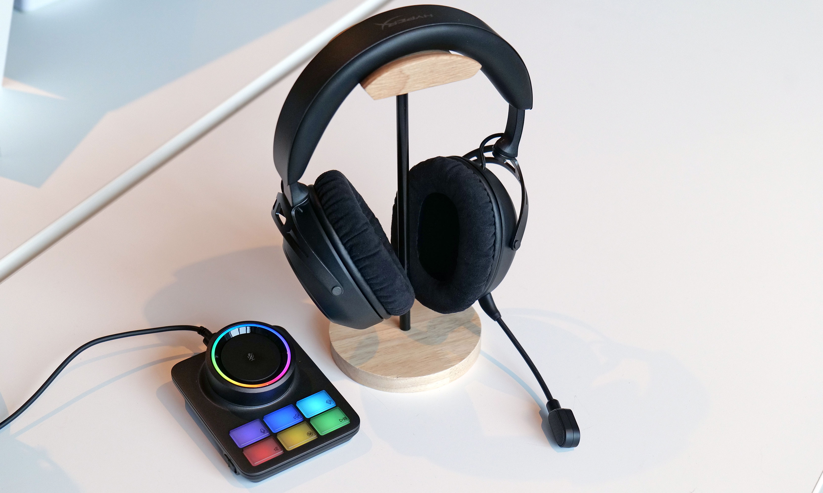 The HyperX Cloud Alpha 2 is HP's latest top-tier wireless gaming headset.