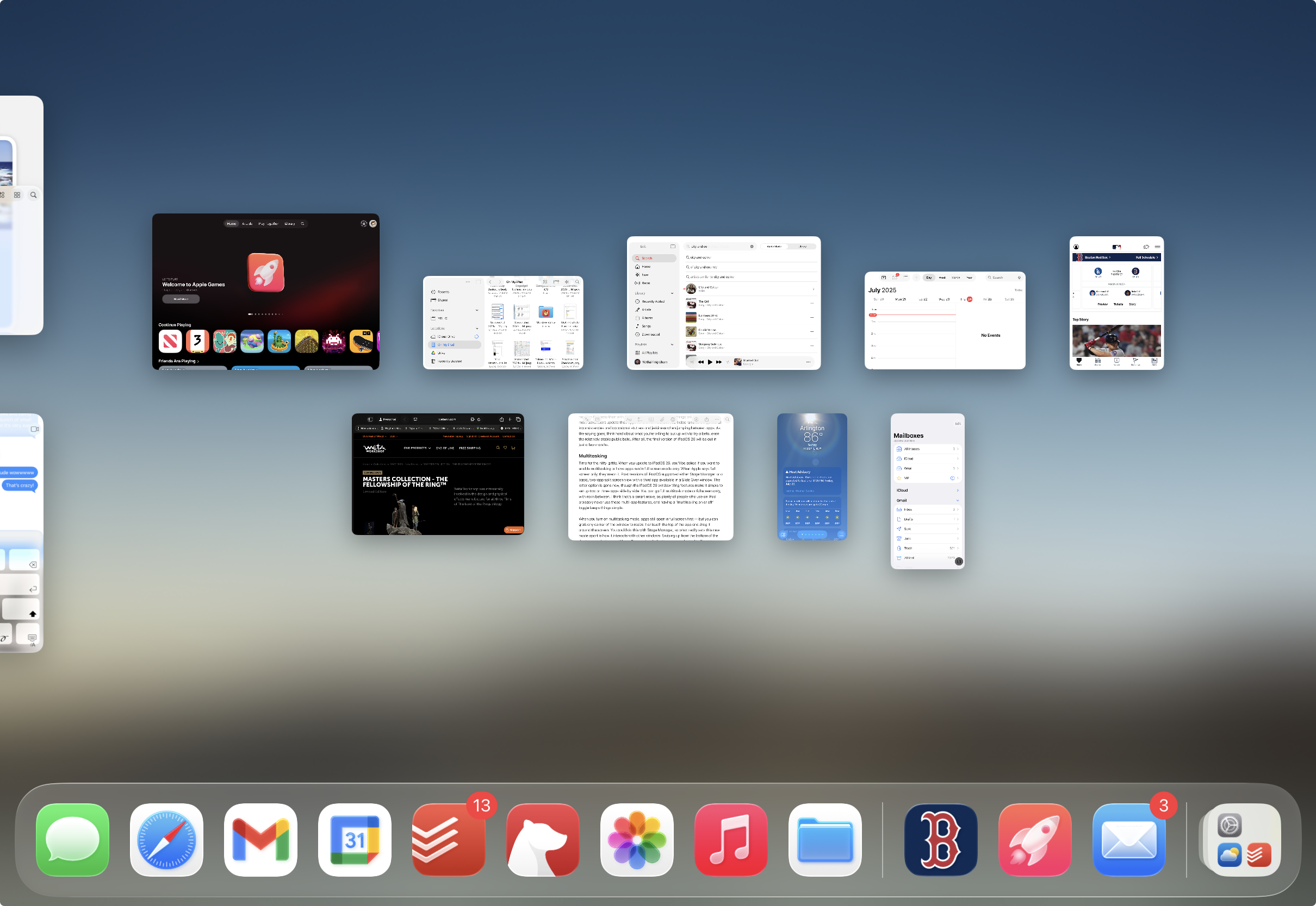 iPadOS 26 multitasking view