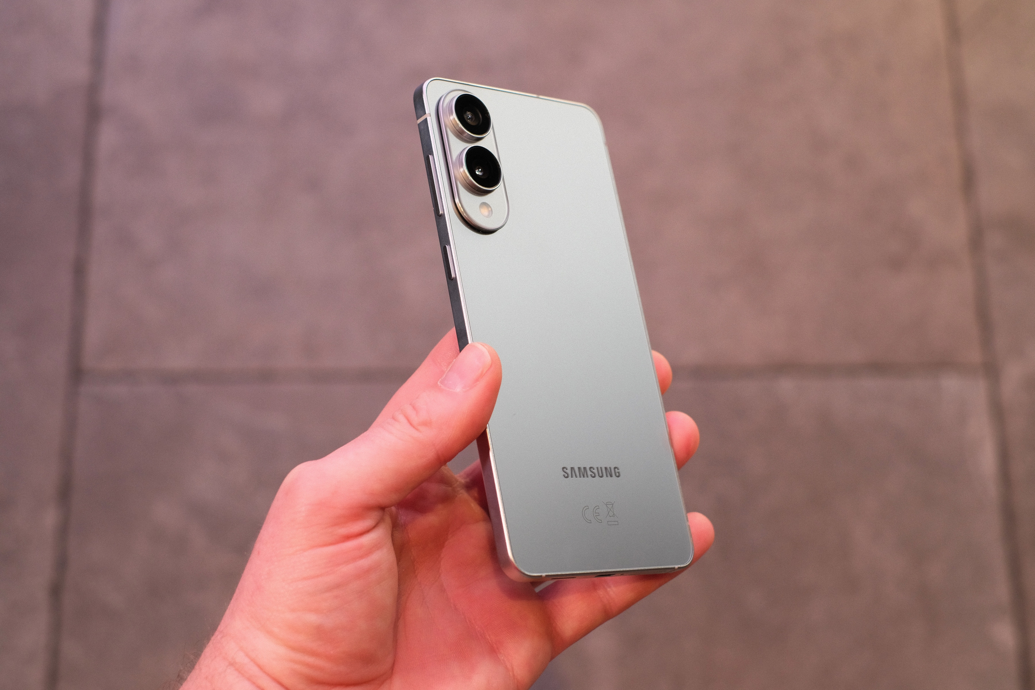 Samsung Galaxy S25 Edge hands-on