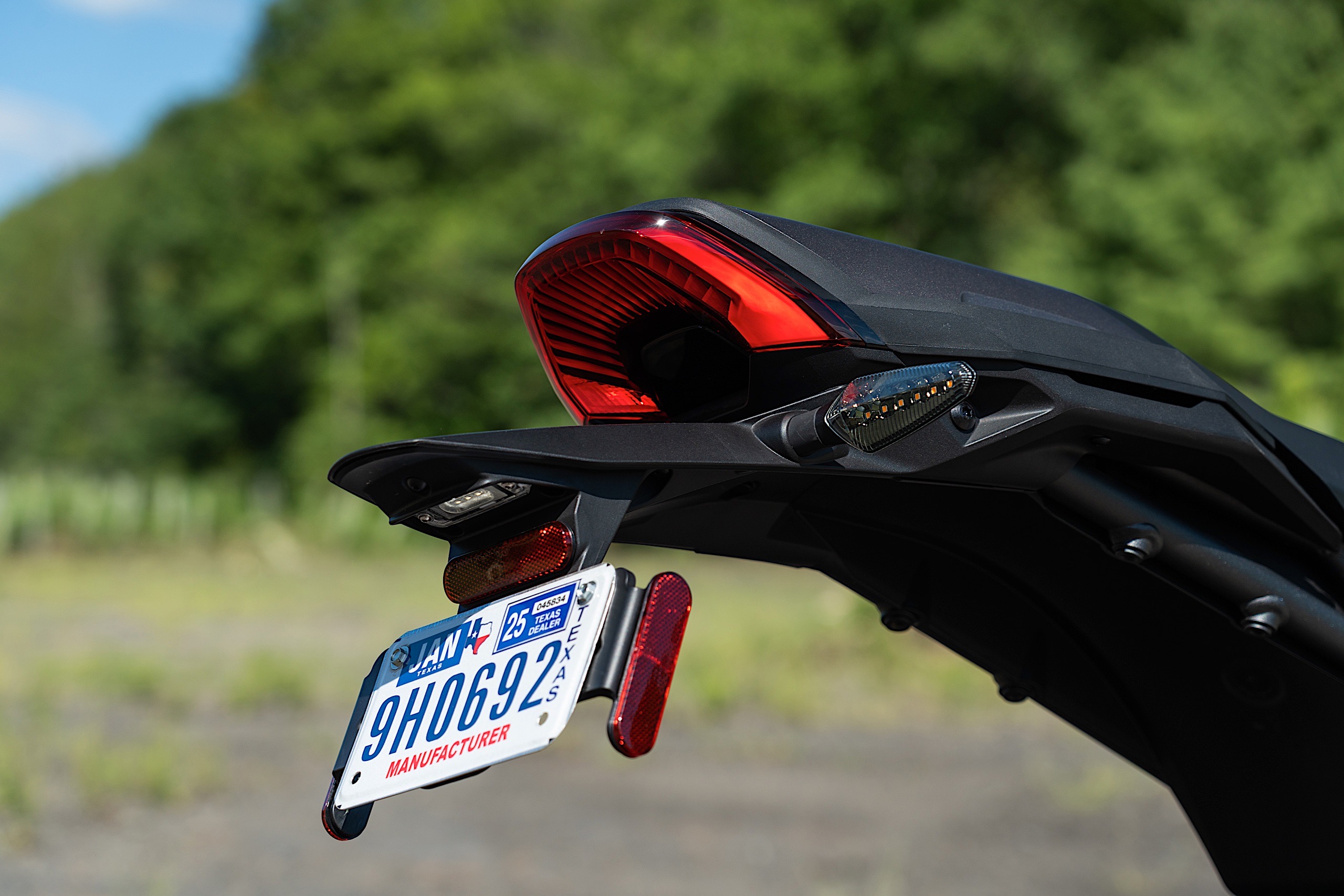 Can-Am's Origin is ready for asphalt or dirt.