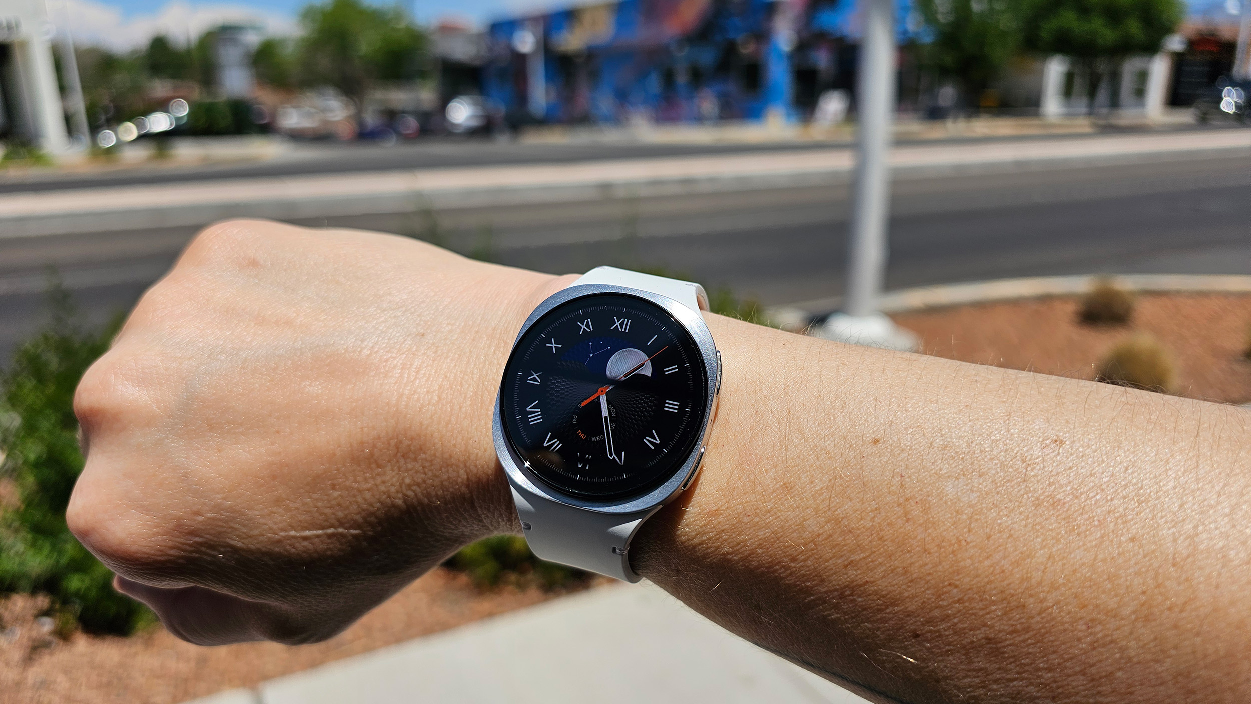 Galaxy Watch 8 in bright sun