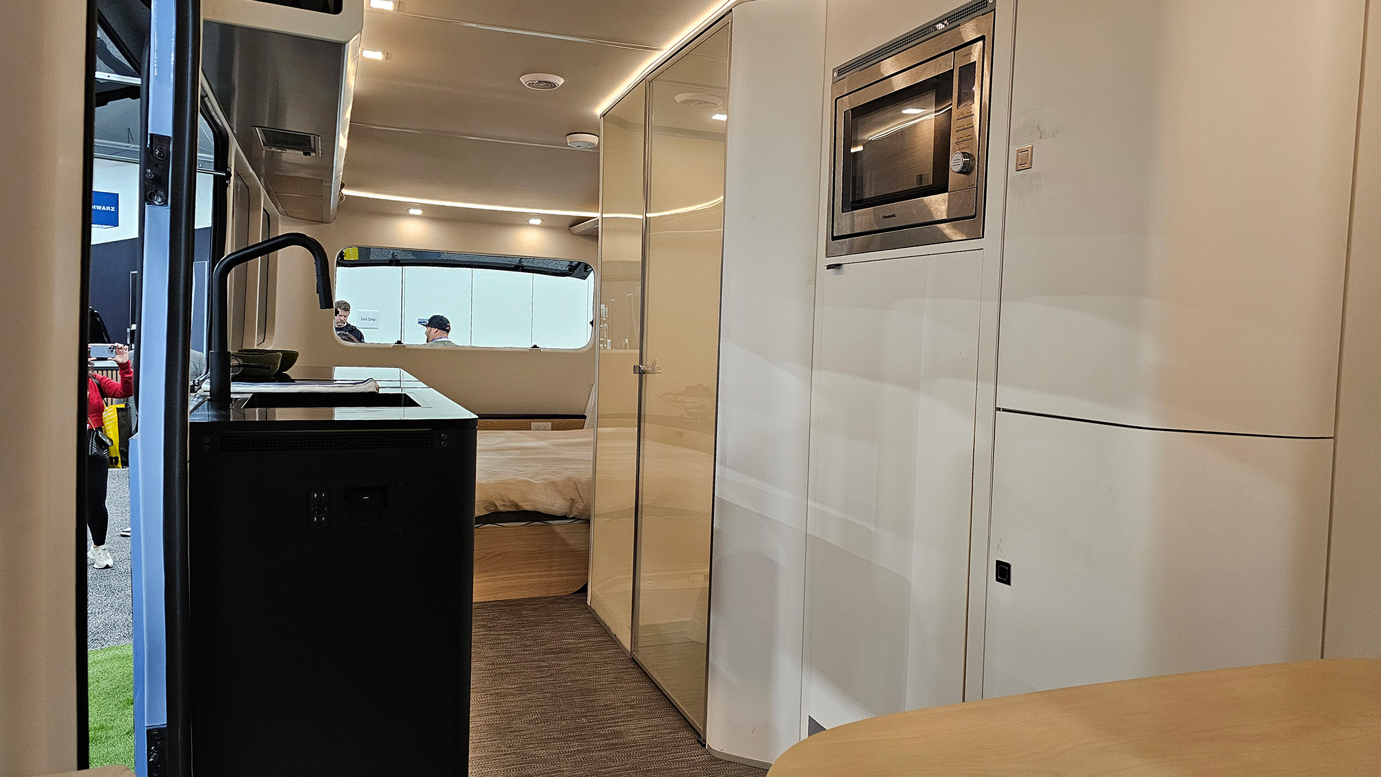Pebble Flow electric trailer