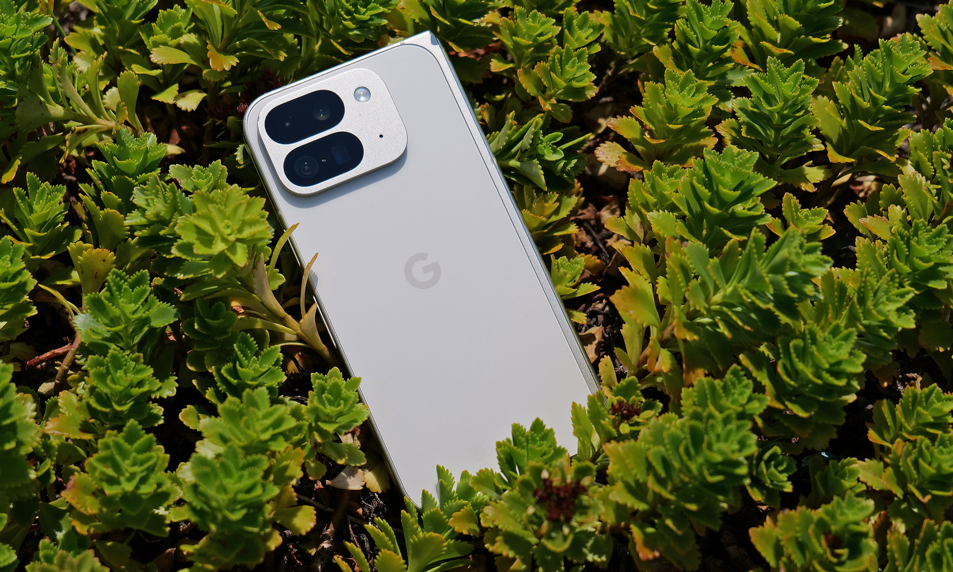 While other areas took scratches, after removing the Pixel 9 Pro Fold's skin, it did a really good job of protecting its back glass. 