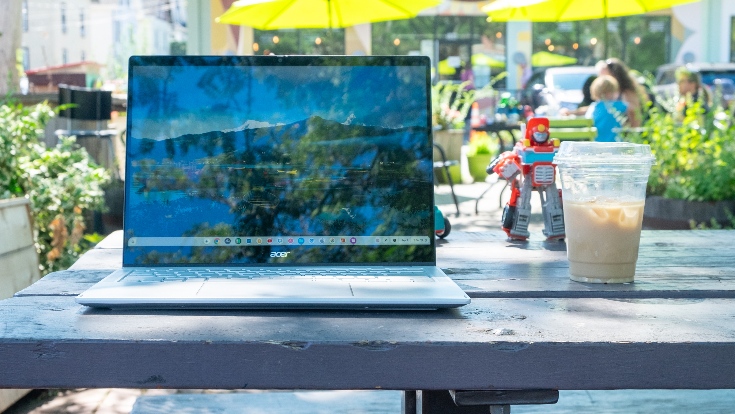 Acer Chromebook Plus Spin 714 review photos