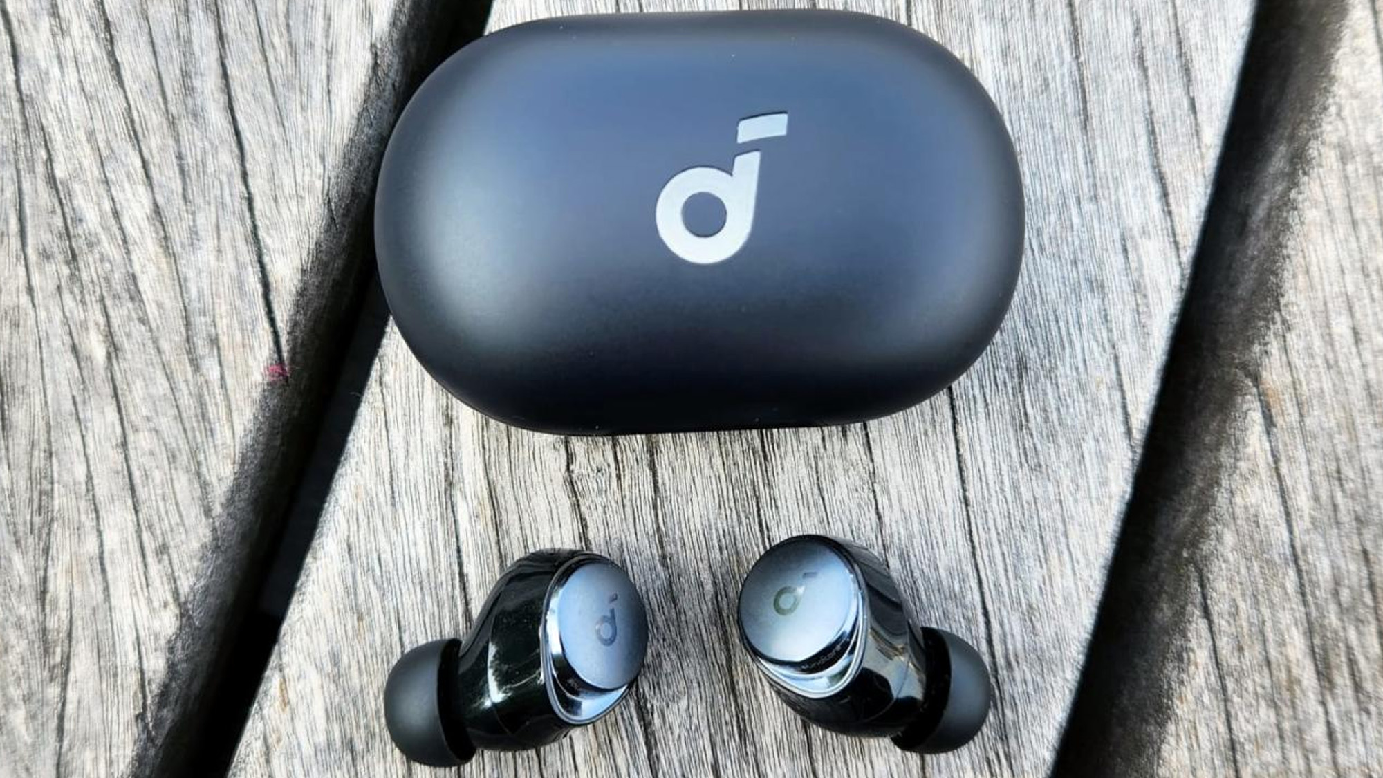 Soundcore Space A40 earbuds